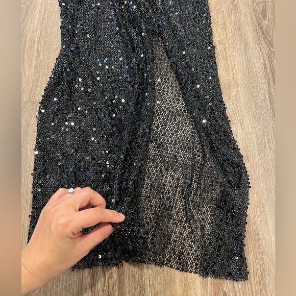BNWT Sequin mesh maxi dress with slit - Picture 11 of 12